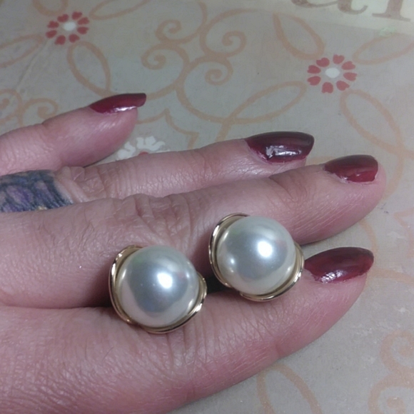 Dbl Ended Faux Pearl Earrings💗 - Picture 2 of 6